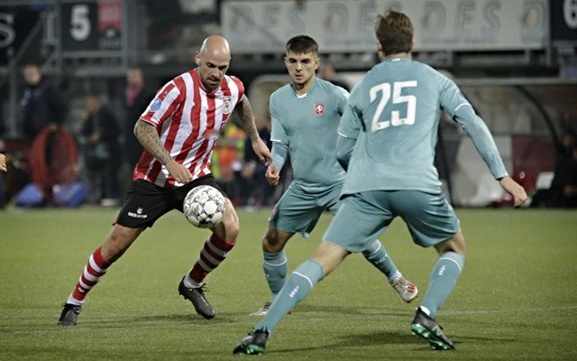 毽球与绣球 毽球与绣球