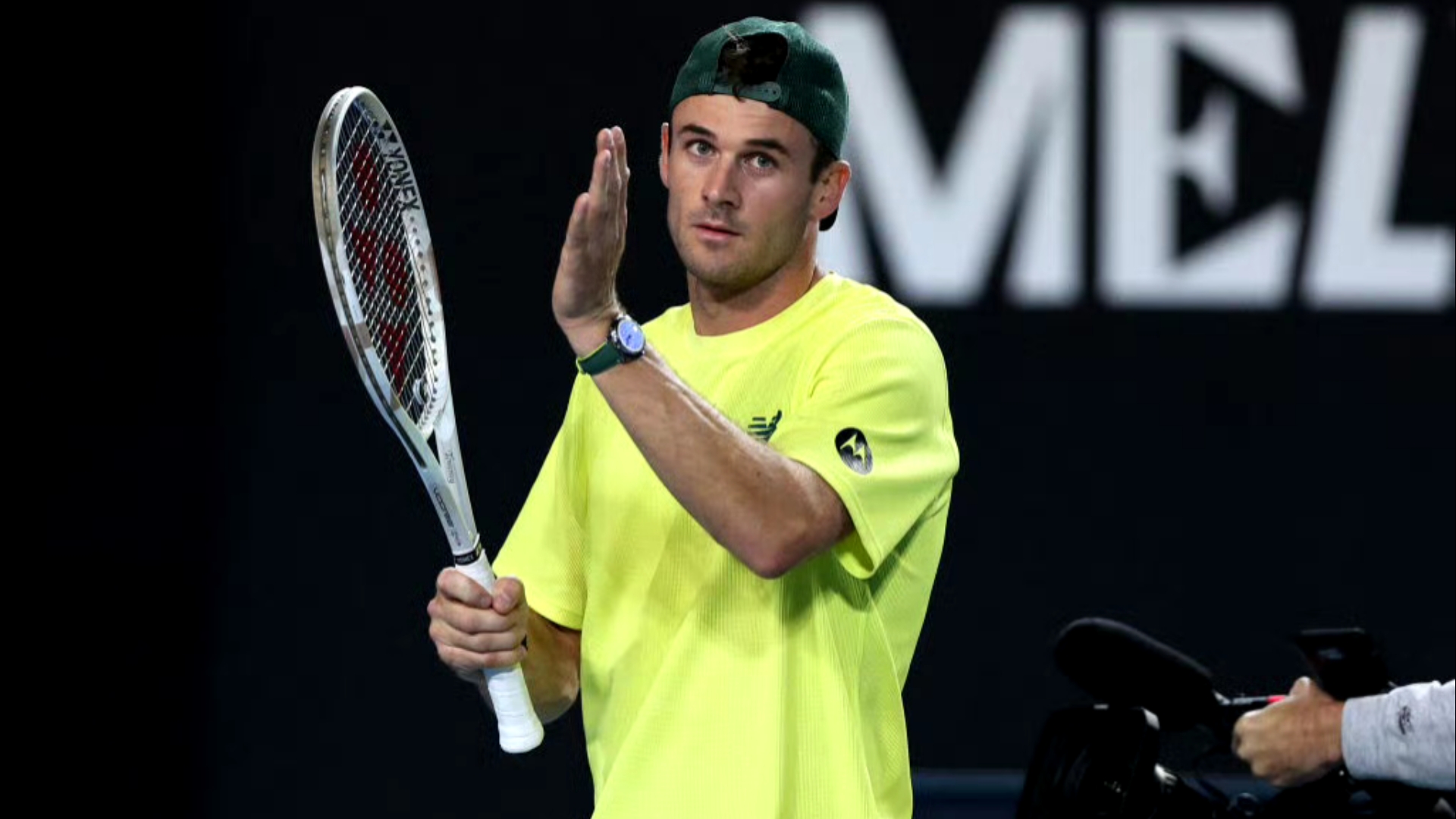 飞扑的防守 飞扑的防守